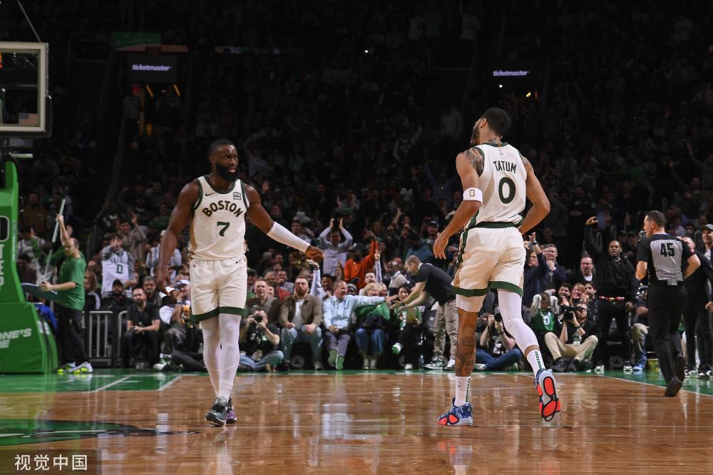 似行為而遭 似行為而遭