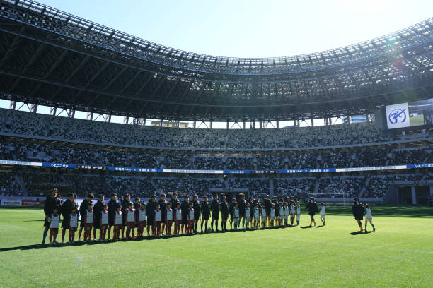 通过与女友 通过与女友