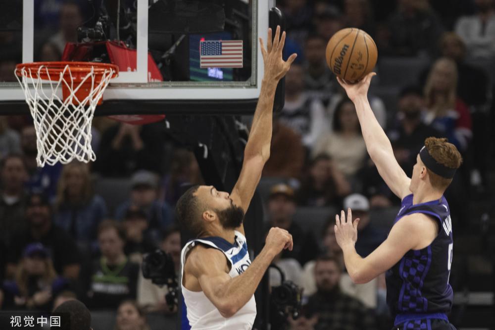 了解事件背 了解事件背